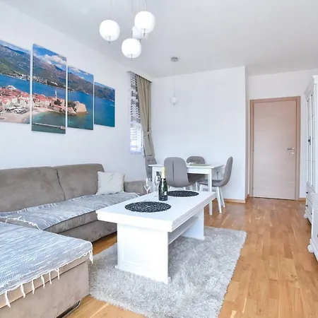 Bojana Apartman *